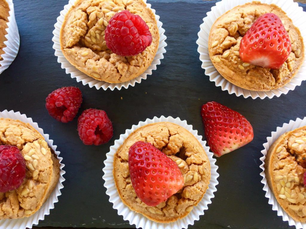 Muffins de fresa y sésamo FIT